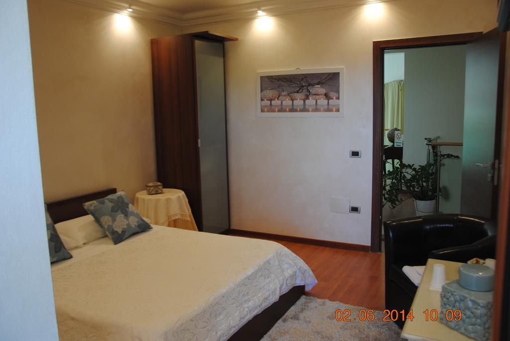 Relais Villa Stella Taranto Bagian luar foto