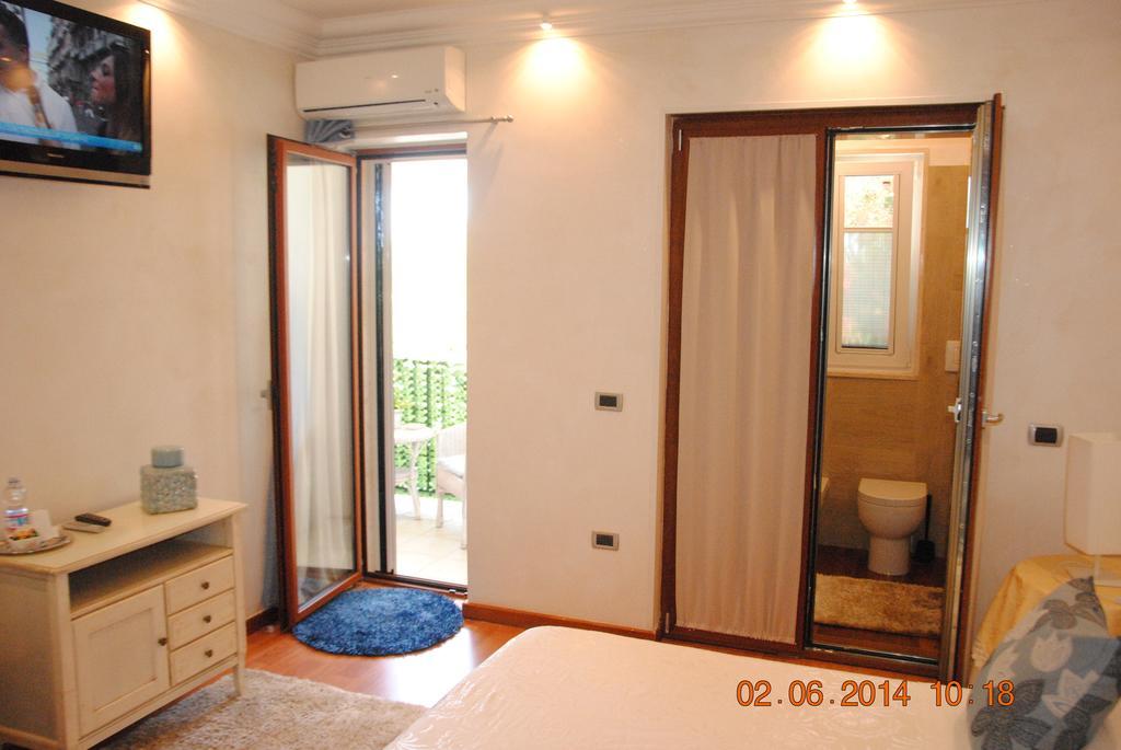 Relais Villa Stella Taranto Bagian luar foto