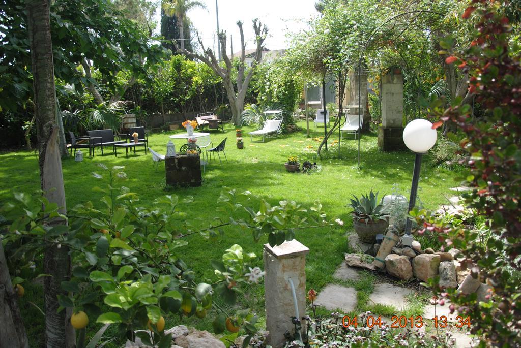 Relais Villa Stella Taranto Bagian luar foto