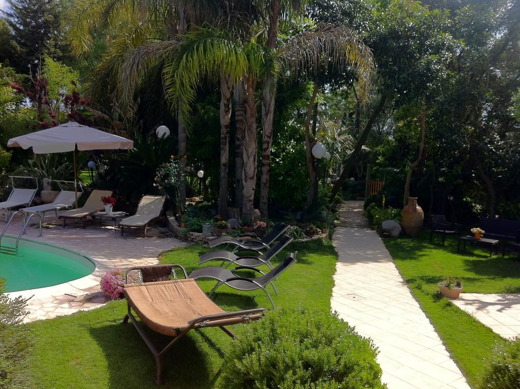 Relais Villa Stella Taranto Bagian luar foto