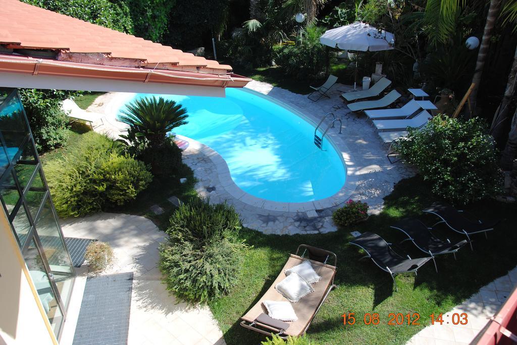 Relais Villa Stella Taranto Bagian luar foto