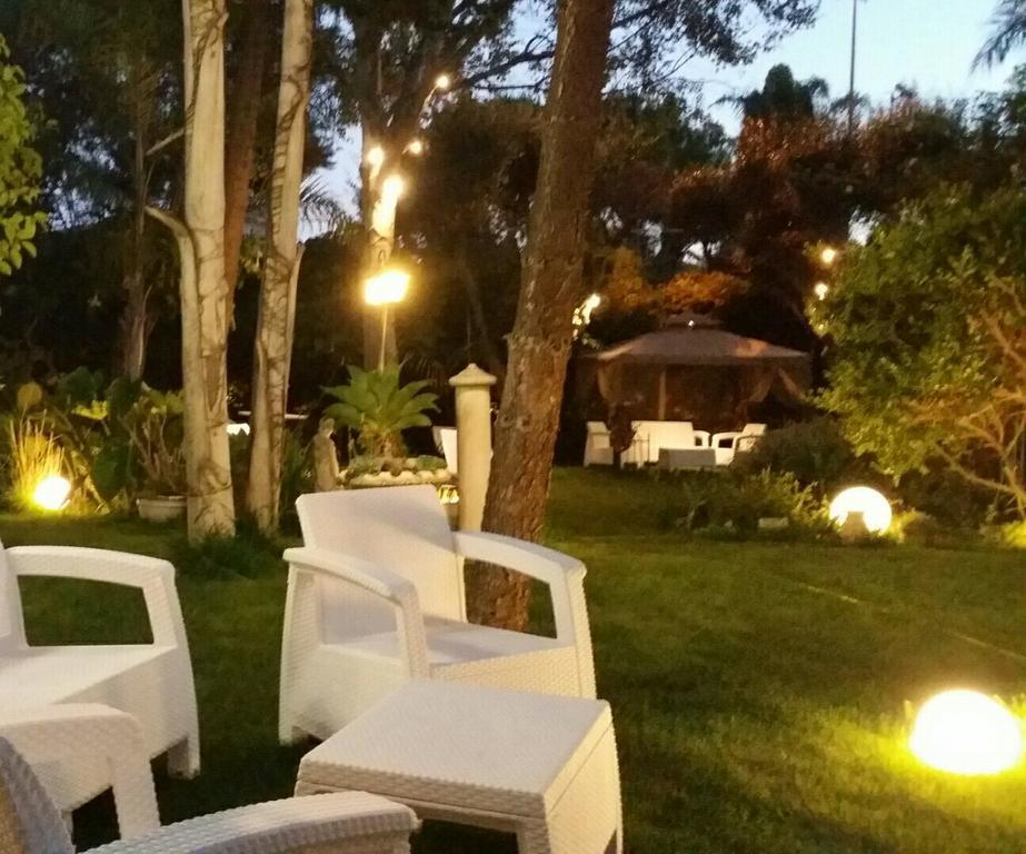 Relais Villa Stella Taranto Bagian luar foto