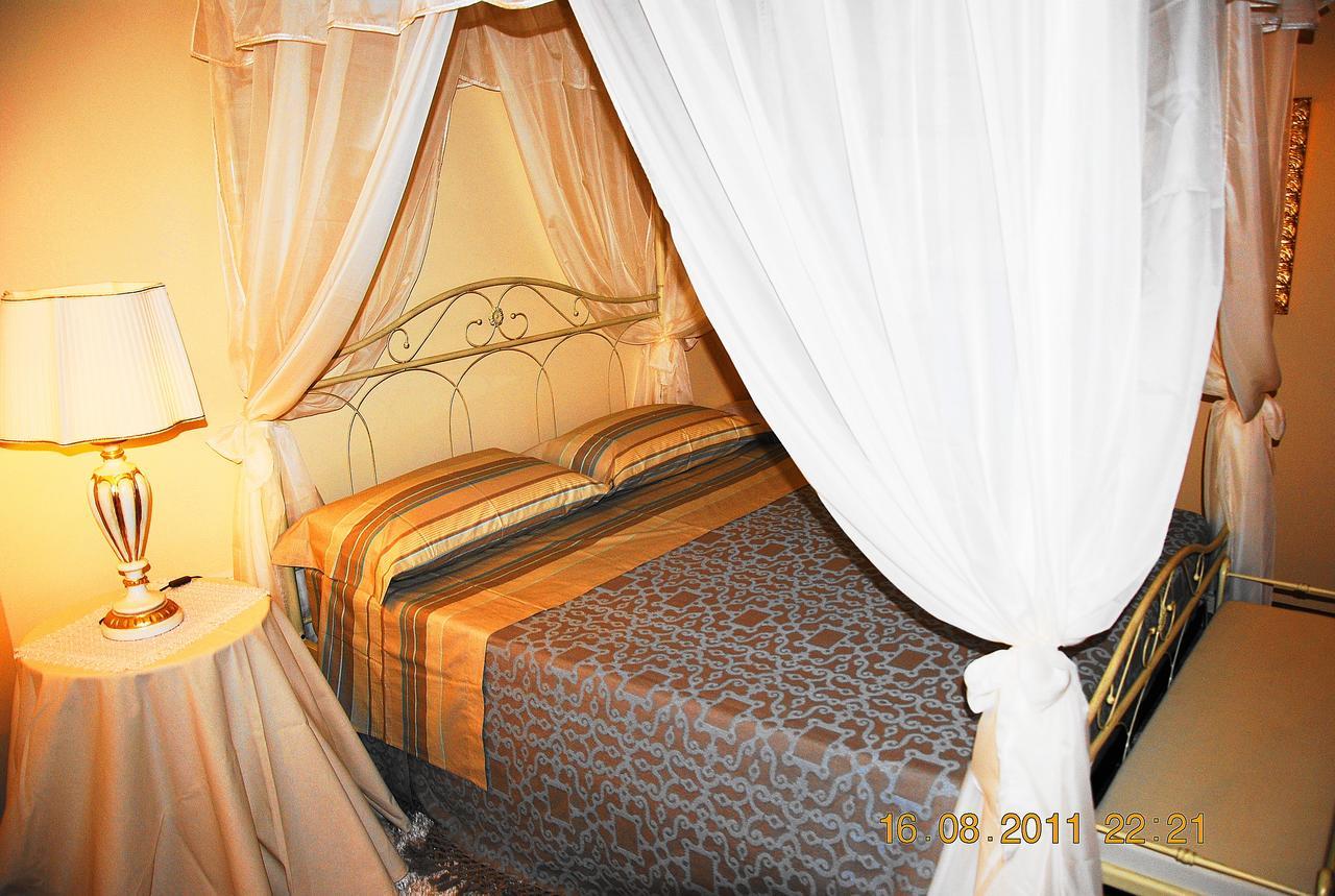 Relais Villa Stella Taranto Bagian luar foto